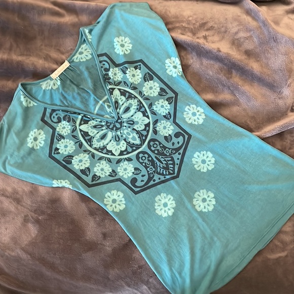 Top - Picture 6 of 6